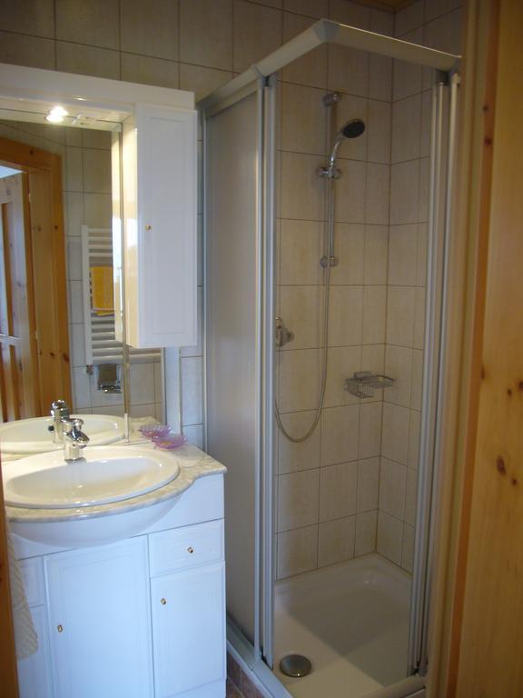 Eichenhof Villa Berg im Drautal Room photo